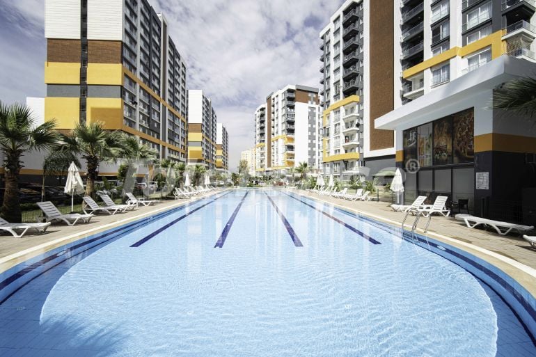 Apartment in Antalya with pool - buy realty in Turkey - 107408