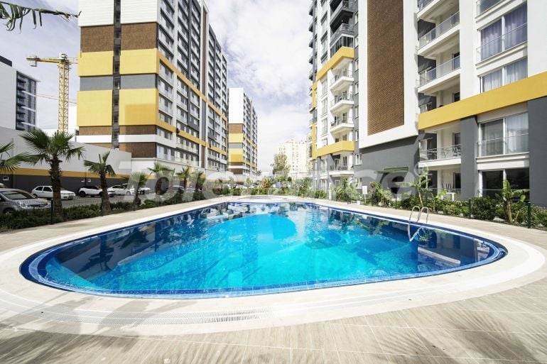 Apartment in Antalya with pool - buy realty in Turkey - 107410