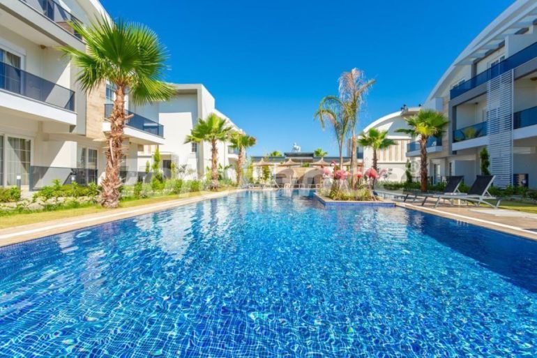 Apartment in center, Belek with pool - buy realty in Turkey - 114699