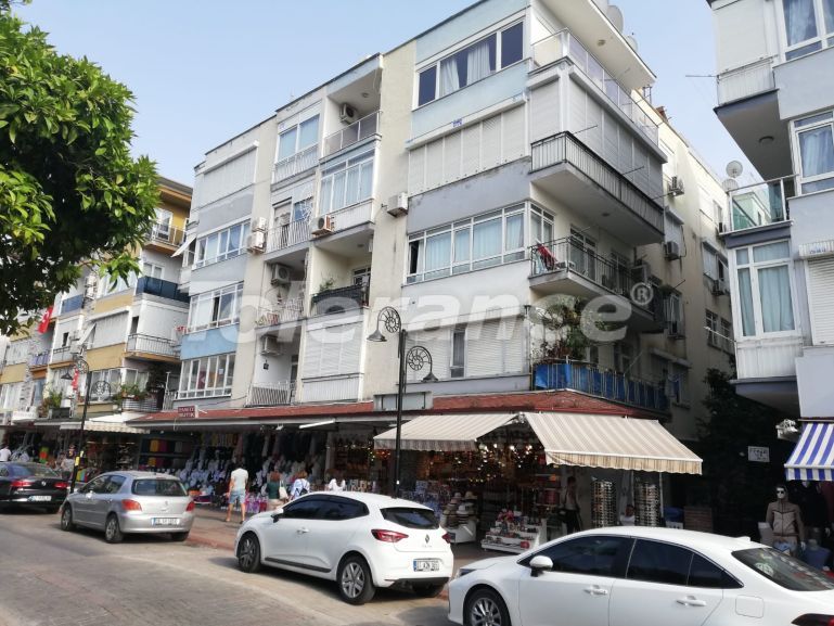 Apartment in City of Alanya, Alanya - buy realty in Turkey - 106855