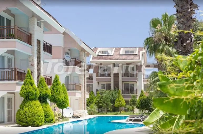 Apartment in City Center, Kemer pool - buy realty in Turkey - 16953