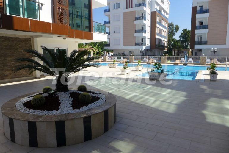 Apartment in Konyaaltı, Antalya with pool - buy realty in Turkey - 109600