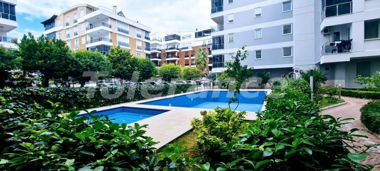 Apartment in Konyaaltı, Antalya with pool - buy realty in Turkey - 112700