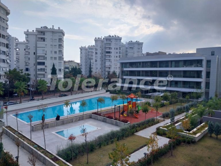 Apartment in Konyaaltı, Antalya with pool - buy realty in Turkey - 113314