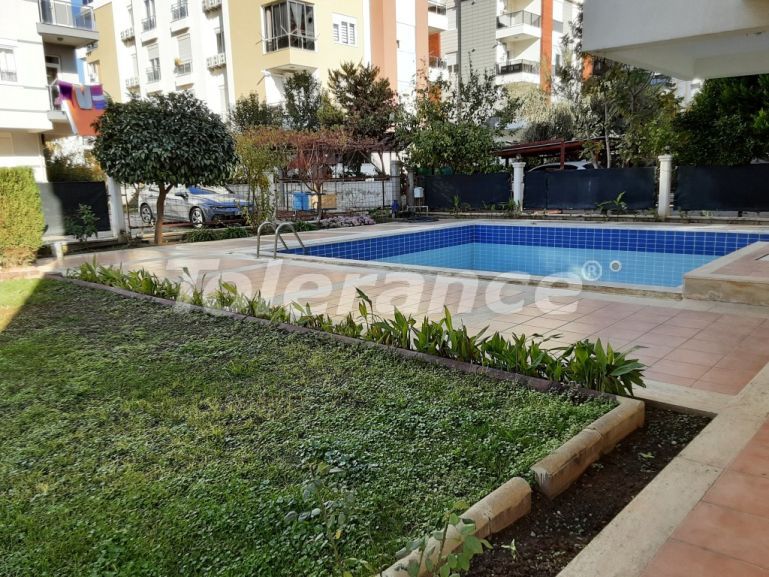 Apartment in Konyaaltı, Antalya with pool - buy realty in Turkey - 113768