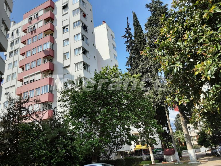 Apartment in Konyaaltı, Antalya with pool - buy realty in Turkey - 123483