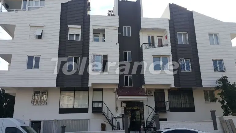 Apartment in Konyaalti, Antalya - buy realty in Turkey - 31400