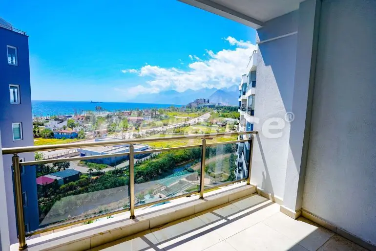 Apartment in Konyaalti, Antalya with sea view with pool - buy realty in Turkey - 35689