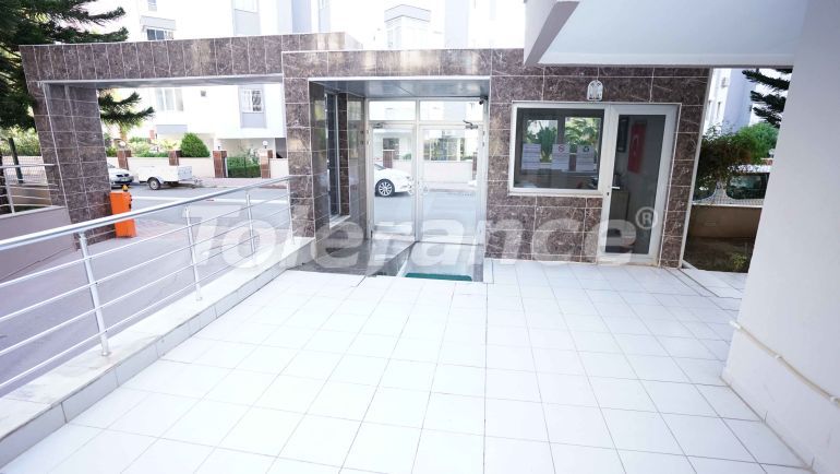 Apartment in Konyaaltı, Antalya with pool - buy realty in Turkey - 44095