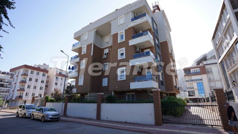 Apartment in Konyaalti, Antalya pool - buy realty in Turkey - 44545