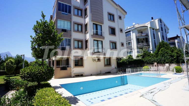 Apartment in Konyaaltı, Antalya with pool - buy realty in Turkey - 95539