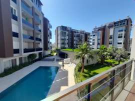 Apartment in Konyaaltı, Antalya with pool - buy realty in Turkey - 109040
