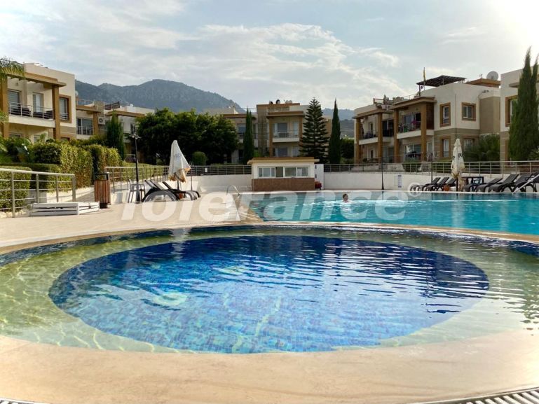 Apartment in Kyrenia, Northern Cyprus with pool - buy realty in Turkey - 80763