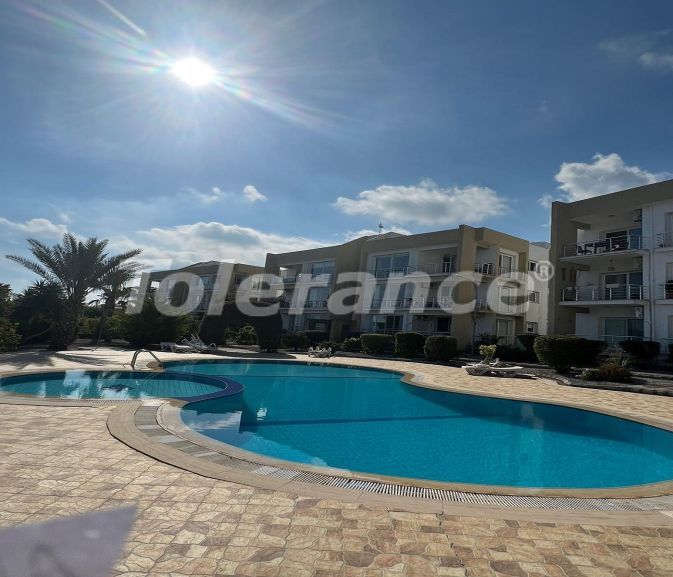 Apartment in Kyrenia, Northern Cyprus with pool - buy realty in Turkey - 81826