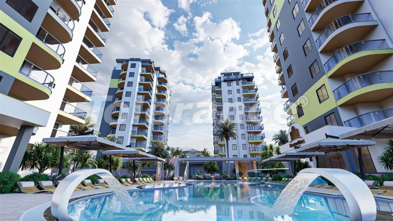 Apartment in Mahmutlar, Alanya with sea view with pool - buy realty in Turkey - 49389