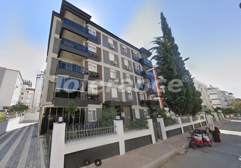 Apartment in Muratpaşa, Antalya - buy realty in Turkey - 116100