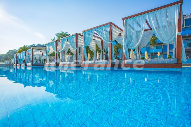 Apartment in Ölüdeniz, Fethiye with pool - buy realty in Turkey - 56876