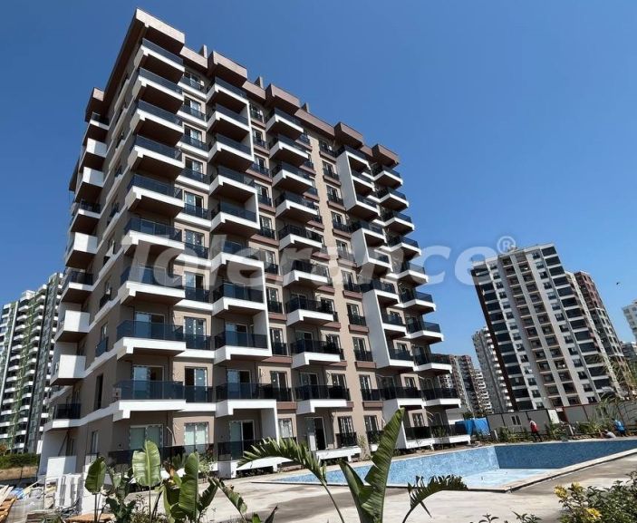 Apartment in Tece, Mersin, Mersin with pool - buy realty in Turkey - 110565