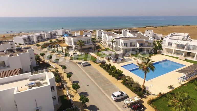 Villa in Famagusta, Northern Cyprus - buy realty in Turkey - 73271
