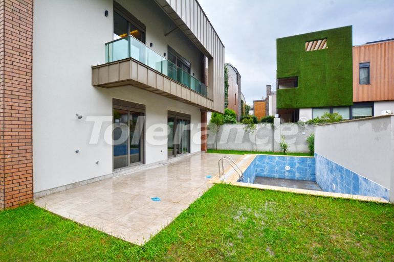 Villa from the developer in Konyaaltı, Antalya with pool - buy realty in Turkey - 107720