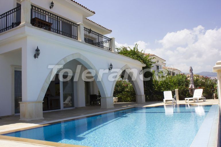 Villa from the developer in Kyrenia, Northern Cyprus with sea view with pool - buy realty in Turkey - 72189