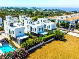 Villa in Kyrenia, Northern Cyprus - buy realty in Turkey - 85089